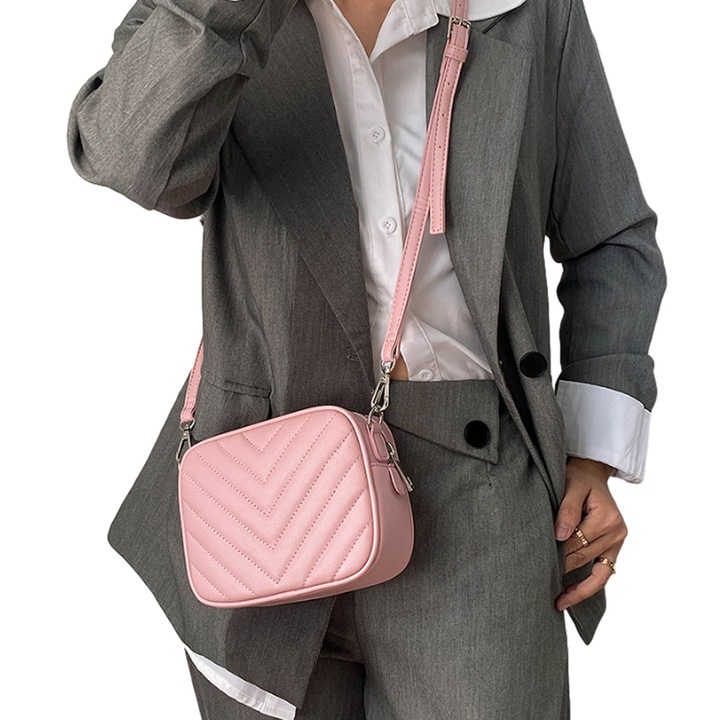 Jormftte válltáska, gyémánt forma, fekete/piros/rózsaszín/kék, 18x6x14cm, 1 db-os szett