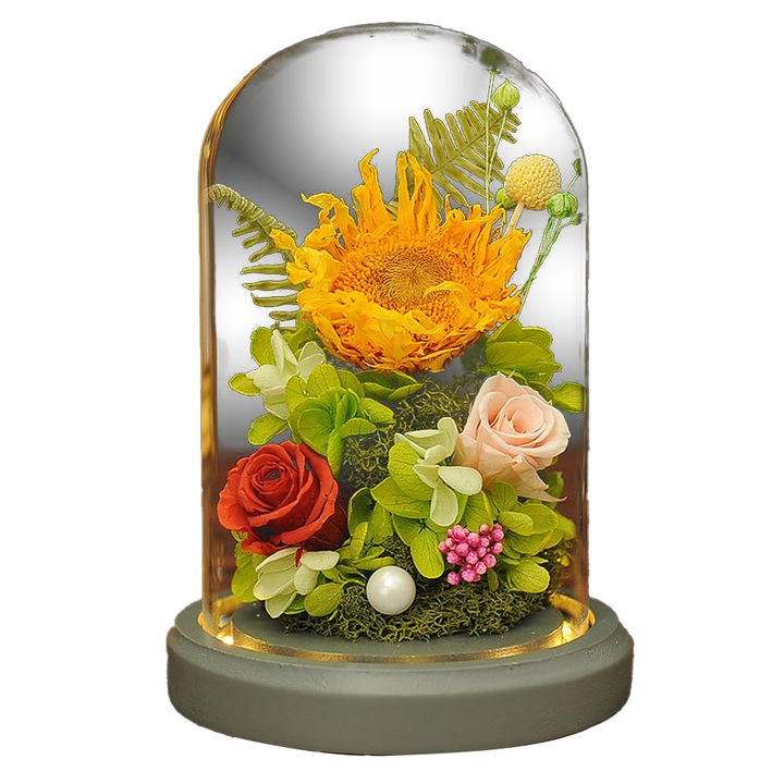 Floare de garoafa in glob de sticla cu baza din lemn, set de cadou romantic