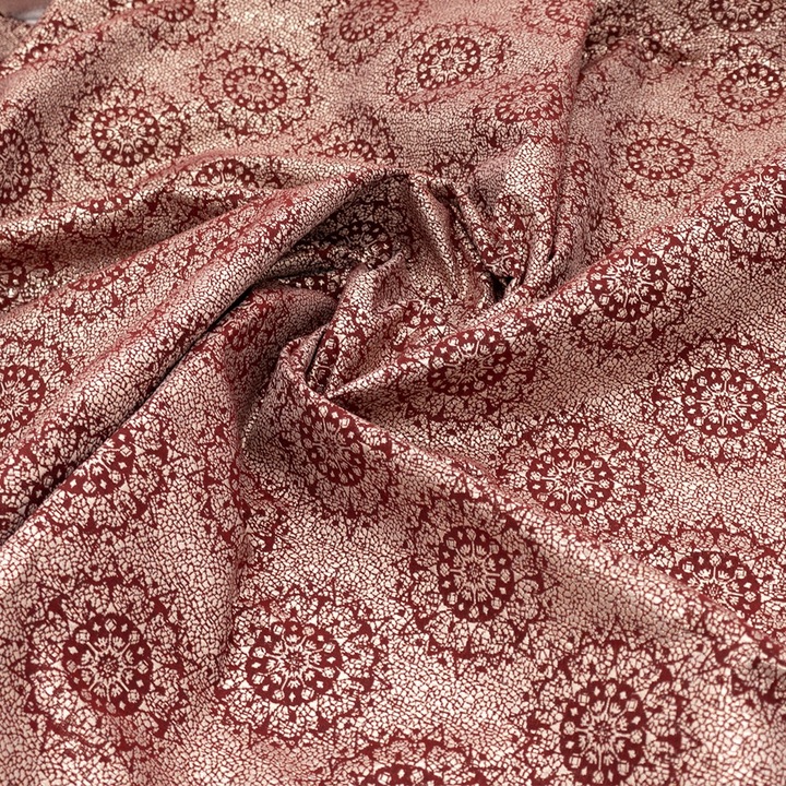 Metraj poliester brocard 1x1.7 m, Auriu antichizat si Rosu