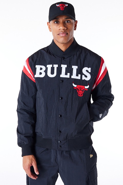 New Era, Jacheta bomber cu imprimeu Chicago Bulls NBA Panel, Rosu/Alb/Negru, XS