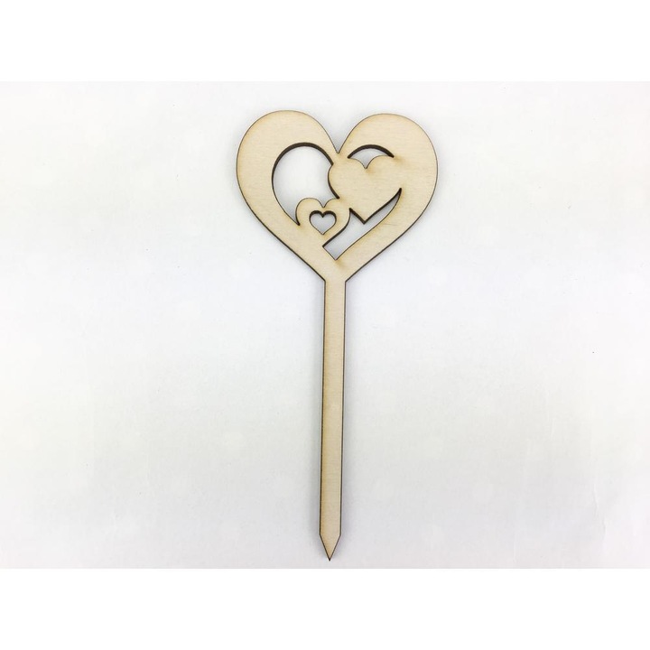 Accesoriu decorativ, Corolla Exp-Imp. Kft, Lemn, Inima perforata in inima 14.5 cm