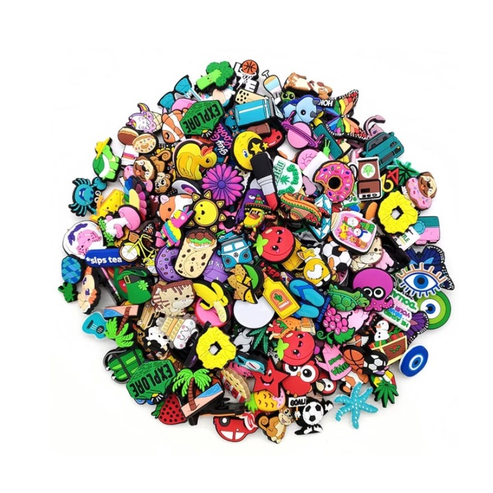 Комплект от 50 декоративни аксесоара за сабо Crocs, анимационен модел, PVC, многоцветен