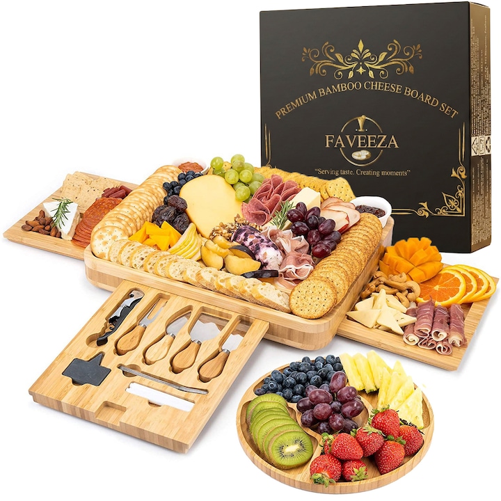 Set Platou Servire Branzeturi si Aperitive, FAVEEZA®, 20 Piese, Bambus Premium, Sertare Detasabile, Cutite Inox, Boluri Ceramice, Tirbuson si Accesorii, Farfurie Compartimentata Inclusa, Ideal Cadou Casa Noua sau Aniversare, 44x33 cm