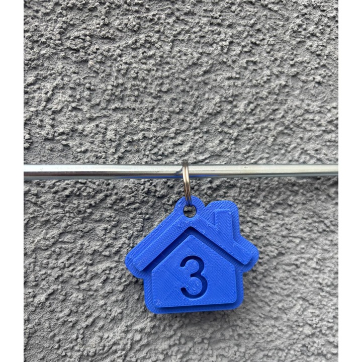 Breloc cifra, "3", pensiuni, hoteluri, 41 X 47 mm albastru