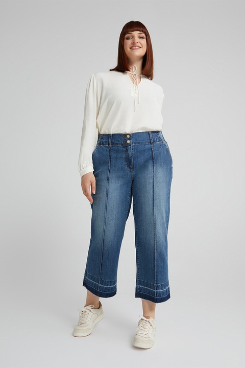 Fiorella Rubino, Blugi crop cu terminatie franjurata, Albastru prafuit, 50