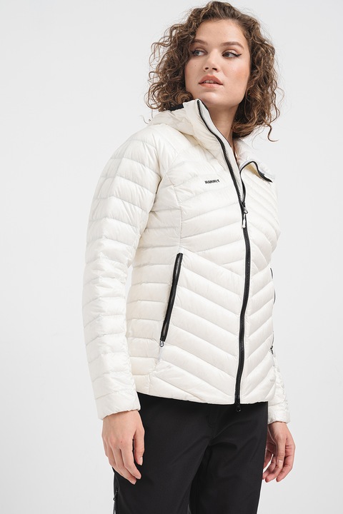 Mammut, Зимно хайкинг яке Broad Peak, Бял