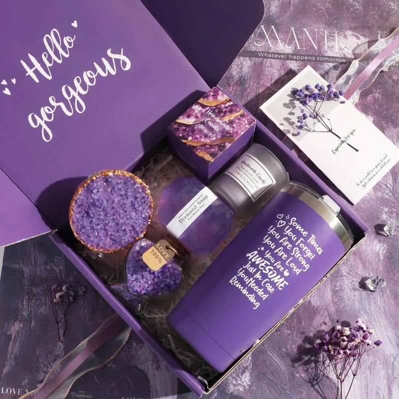 Set cadou, pentru femei, Hello Gorgeous, mov, 7 piese, experienta