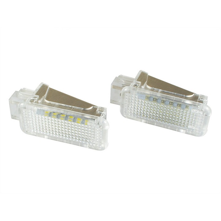 Комплект от 2 LED лампи за вътрешно осветление M MODECAR, 3528SMD, 18 диода, многоцветни