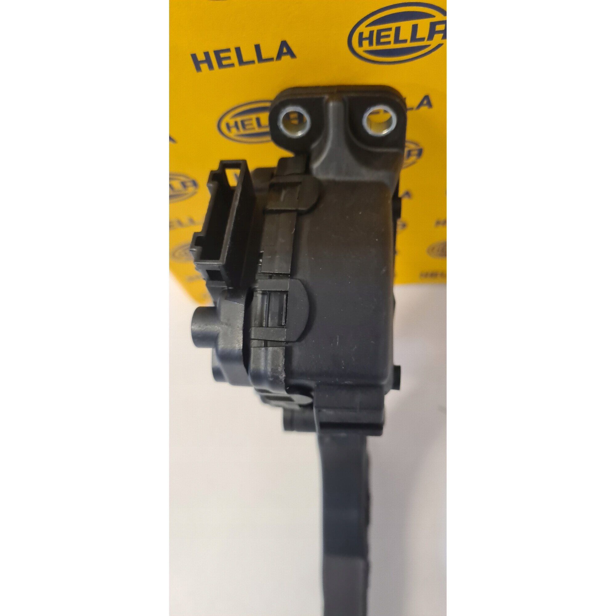 Sensore Pedale Acceleratore HELLA – Per VW Polo E Modelli Compatibili!
