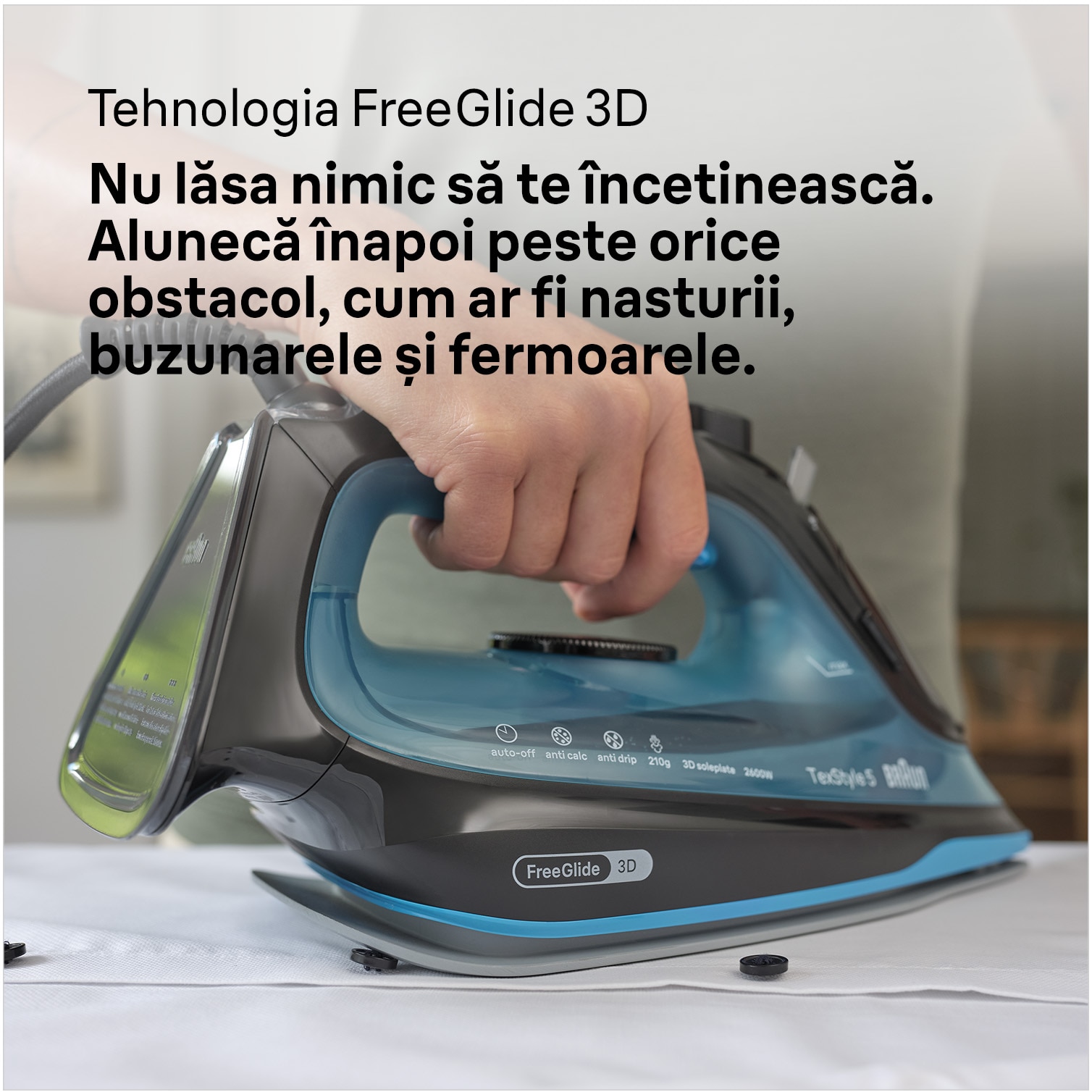 Fier de calcat Braun TexStyle 5 SI5256BL, 2600W, jet de abur 210g/min, abur variabil 0-50 g/min, talpa SuperCeramic, rezervor 300 ml, tehnologie FreeGlide, oprire automata, sistem antipicurare, negru/albastru