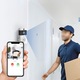 Sonerie vizuala inteligenta, monitorizare de la distanta cu telefonul mobil, detectare inteligenta a miscarii, capturarea vizitatorilor, interfon vocal variabil, 38 de melodii, HD, stocare in cloud cu ciclu de 72 de ore