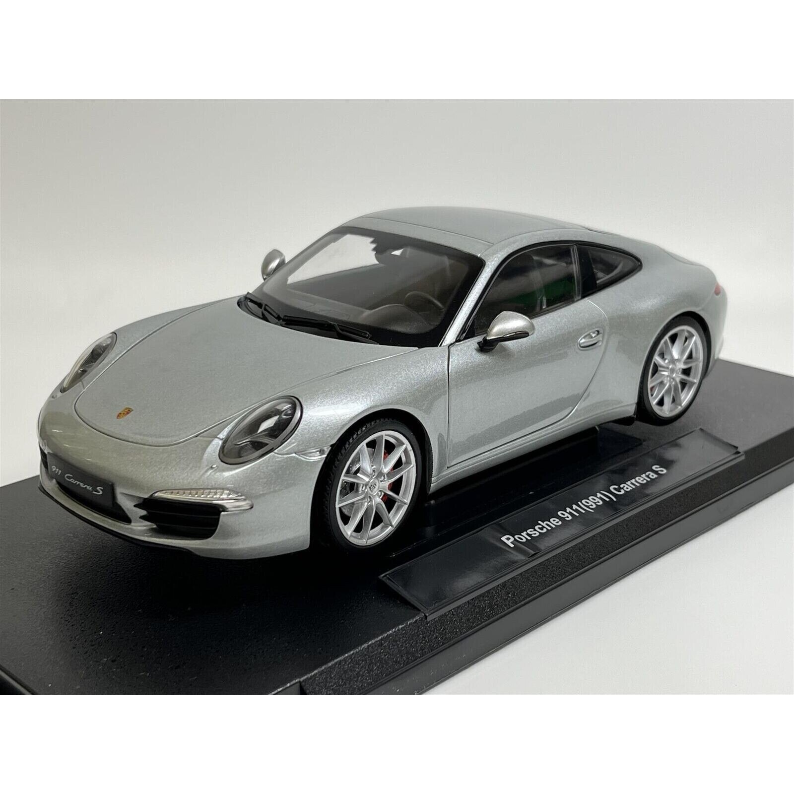 Macheta auto Porsche Carerra S, 2012, 1:18, Welly Nex - eMAG.ro