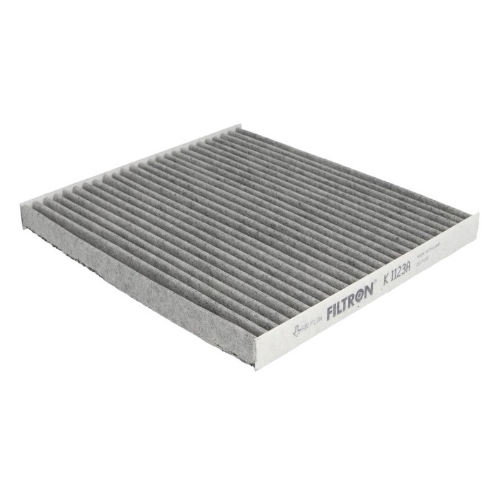 Fülkeszűrő FILTRON aktív szénnel kompatibilis a Toyota Avensis, Corolla, Corolla Verso típusokkal