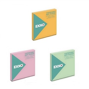 Cuburi hartie si note adezive