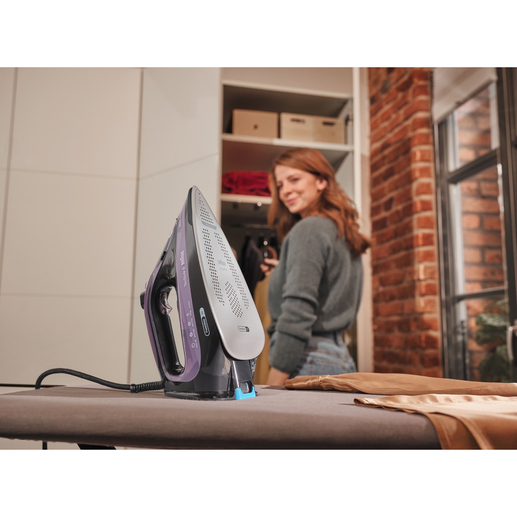 Fier de calcat Braun TexStyle 9, 3100W, 250g/min, 330ml, talpa Eloxal Plus, violet-negru