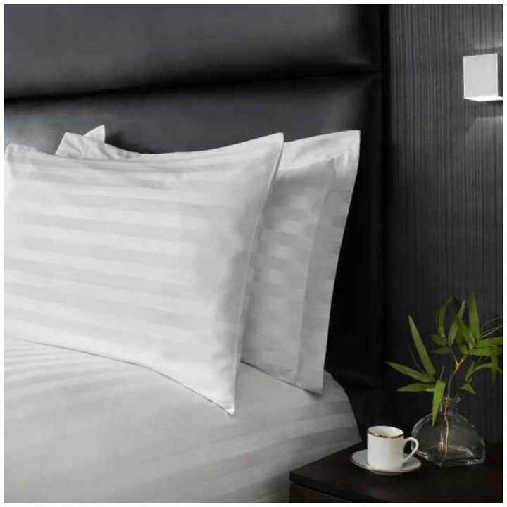 Set 2 fete de perna Hotel Supplier, tesatura damasc, 165 GSM, 250 TC, latime dunga 2.7 cm, 50 x 70 cm, alb