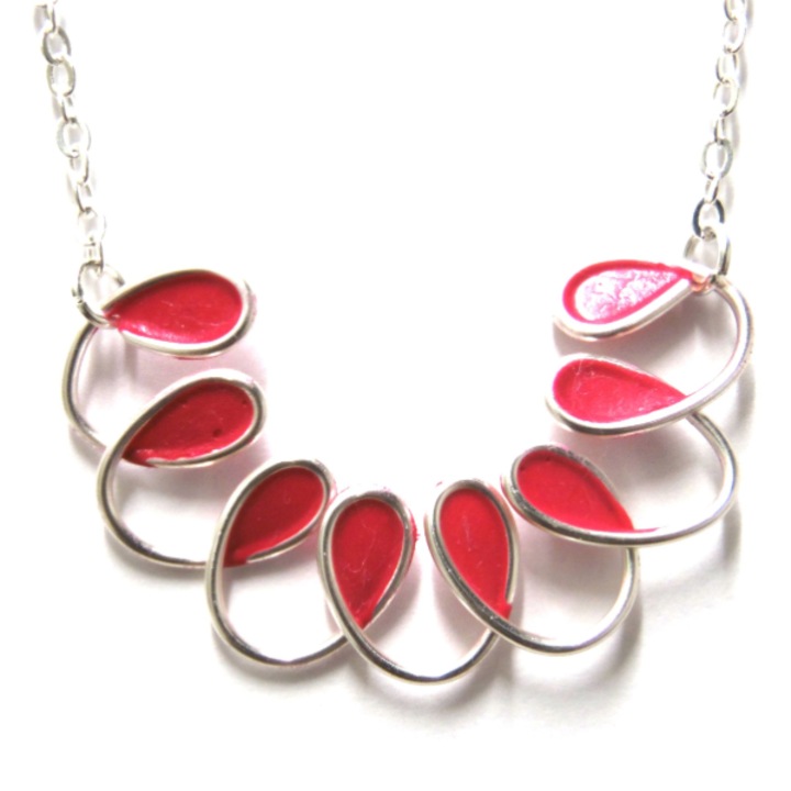 Colier dama handmade ColorBlock Flowers, aliaj metalic, rosu