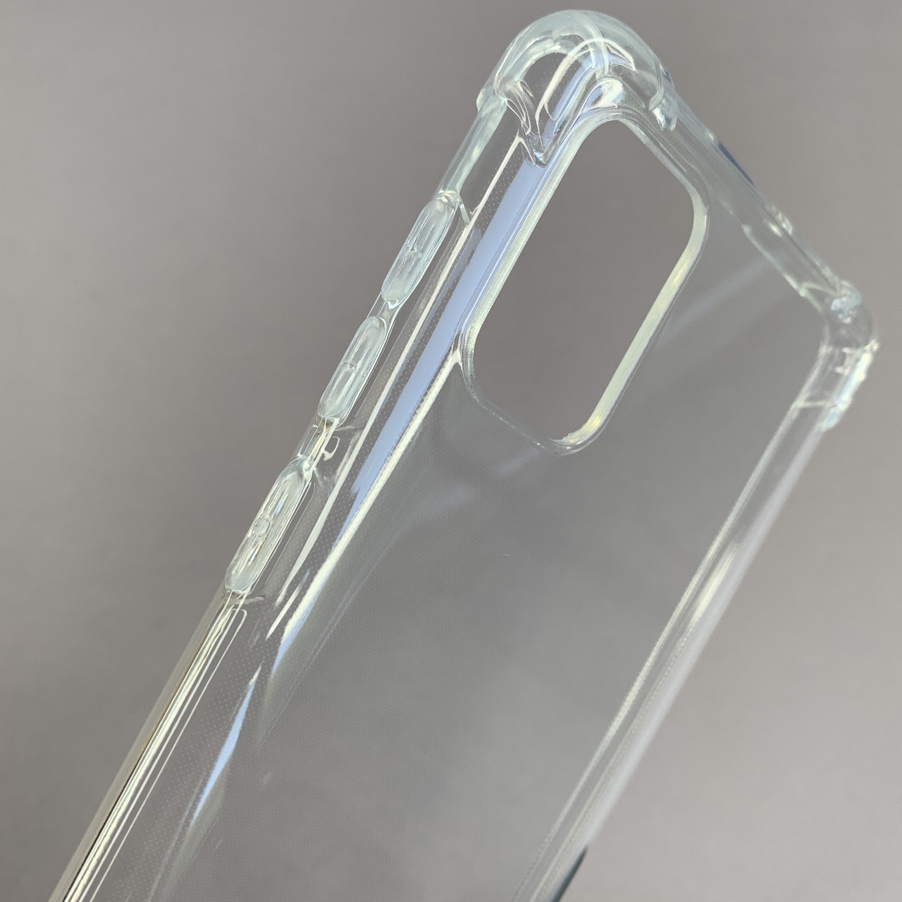 Husa protectie Mat-Tech compatibila cu Samsung Galaxy A71 4G, Colturi anti-soc, Decupaje Precise, Rezistenta la impact, Margini ridicate pentru protectia ecranului, Transparenta