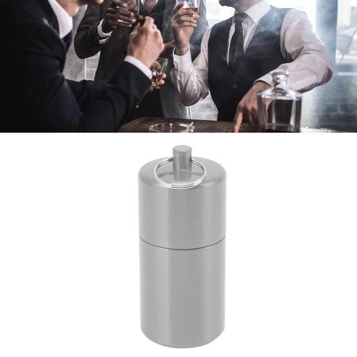 Rozsdamentes acél hamutartó cigarettatartóval, 20 férőhelyes, vízálló, kulcstartóval, ezüst színű