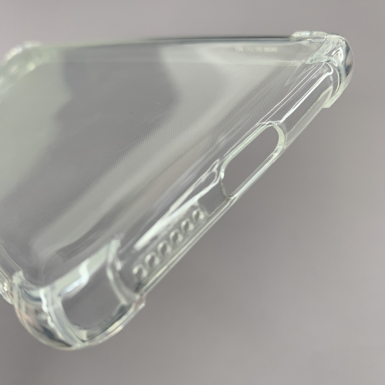 Husa protectie Mat-Tech compatibila cu Xiaomi 11T / 11T Pro, Protectie Camera, Colturi anti-soc, Decupaje Precise, Rezistenta la impact, Margini ridicate pentru protectia ecranului, Transparenta