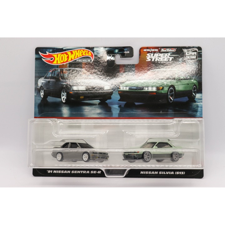 Комплект за кола Hot Wheels 2 Pack - Nissan