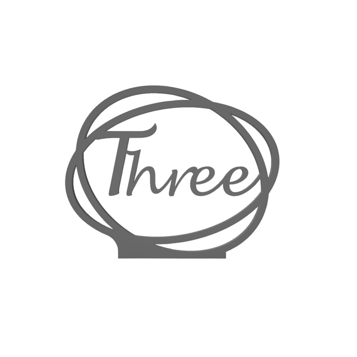 Сватбена украса за маса "ТРИ", зала за събития, 163 Х 202 мм сребро