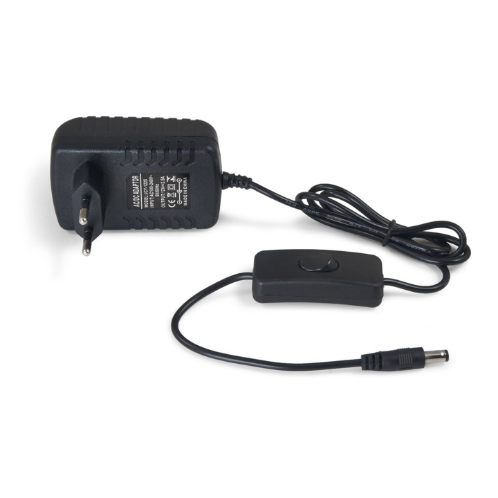 Aljzatadapter kapcsolóval 12V 30W 2,5A IP20, fekete