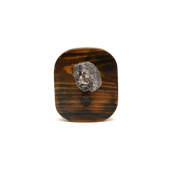 Art-Dog medál, kaukázusi juhászkutya motívum, fenyőfa, ezüst, 10x8,7 cm