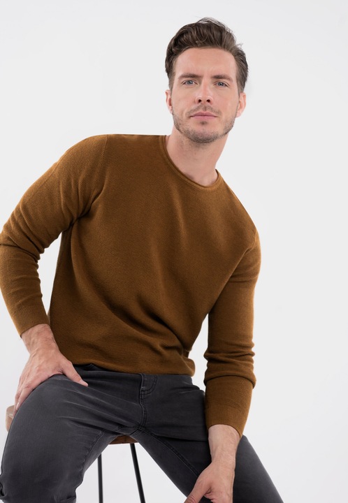 Pulover de bumbac cu decolteu la baza gatului, Volcano, Maro, Maro