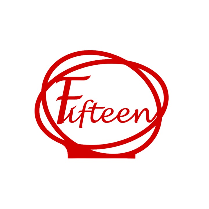 Сватбена украса за маса "ПЕТНАДЕСЕТ", зала за събития, 163 Х 202 мм червена