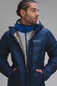 Jachete si geci sport barbati