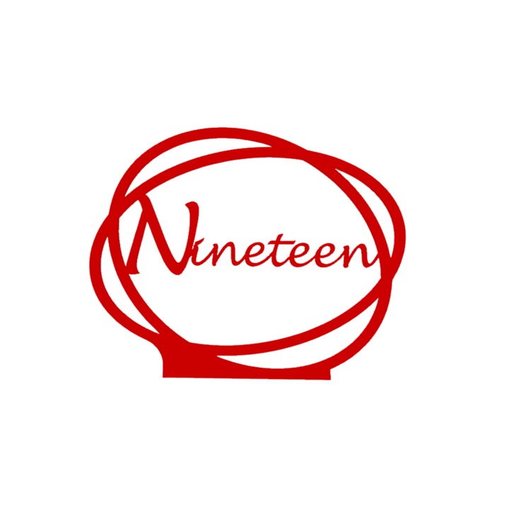 Сватбена украса за маса, "ДЕВЕТНАДЕСЕТ", зала за събития, 163 Х 202 мм червена