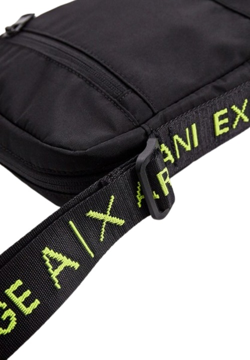 Armani Exchange válltáska