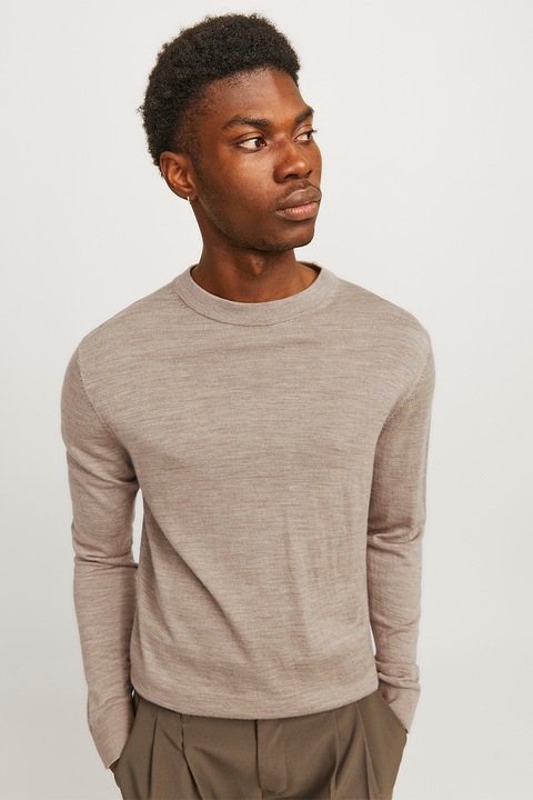 Jack & Jones, Пуловер от мерино с овално деколте, Сиво-бежов