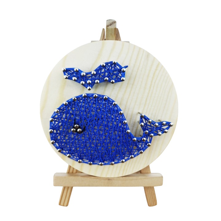 Комплект String Art с конци, модел BLUE WHALE, DABISY, 3D ефект, за деца и възрастни, Направи си сам, дървена опора, предварително перфорирана кръгла, мини статив, конци, ръчна манда, размери 11 х 11 см, син