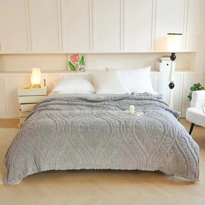 Patura cocolino pufoasa pentru pat dublu, gofrata, model frunze, GT-2, gri deschis, 200 x 230 cm