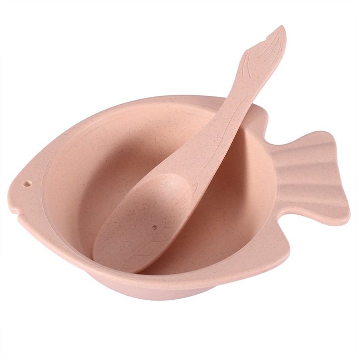 Jormftte hal alakú tál, búzaszalmából, kanállal, rózsaszín