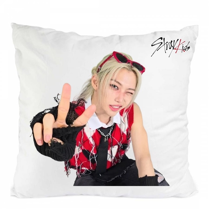 Perna personalizata stray kids felix stay kpop, Poliester, Alb, 40 x 40 cm