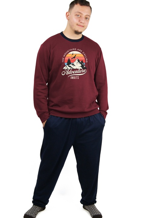 Ferfi pizsama Adventure Await felirattal