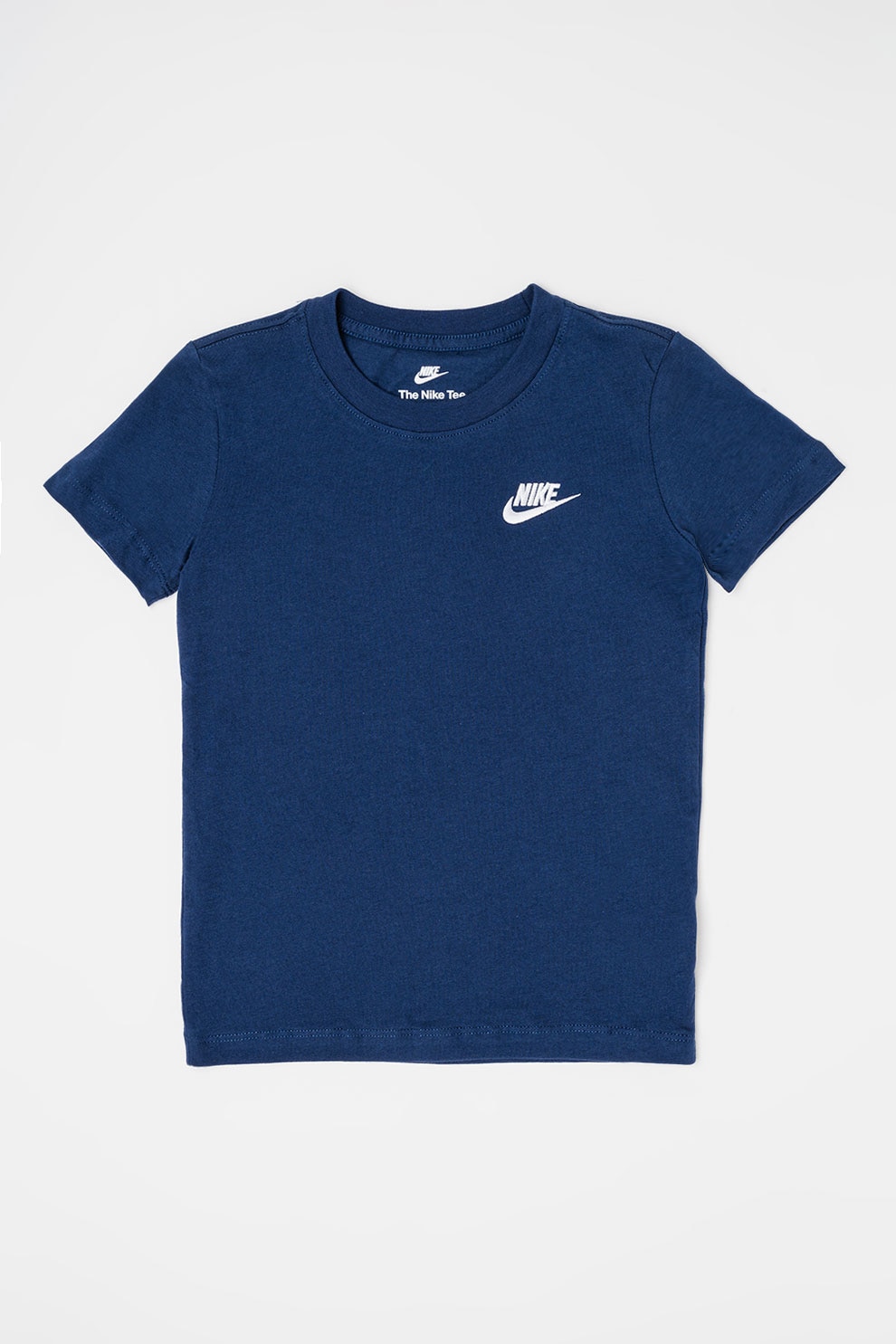 Nike, Tricou din bumbac cu decolteu la baza gatului Futura, Alb, Albastru inchis, 137-147 CM