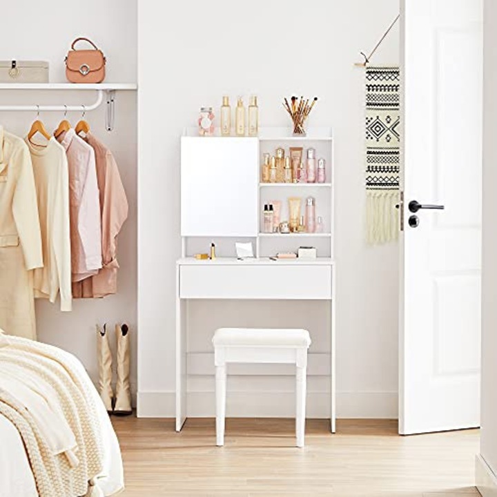 Модел Raya тоалетка, бяла, 70x40x136 см