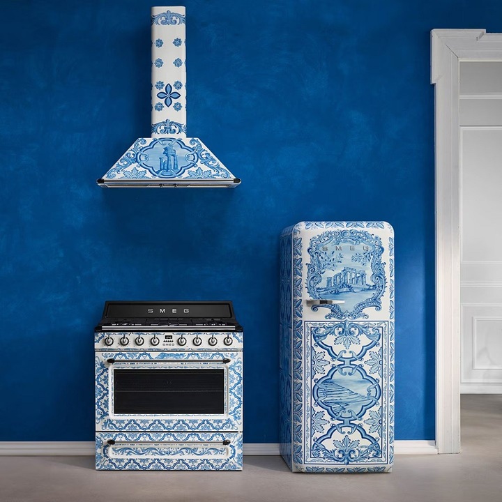 Frigider retro Smeg, colectia Dolce&Gabbana, capacitate 270 litri, H ...