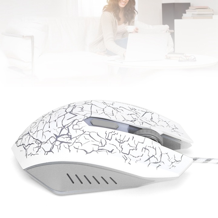 Vezetékes gamer egér, Longziming, 3200 DPI, fehér