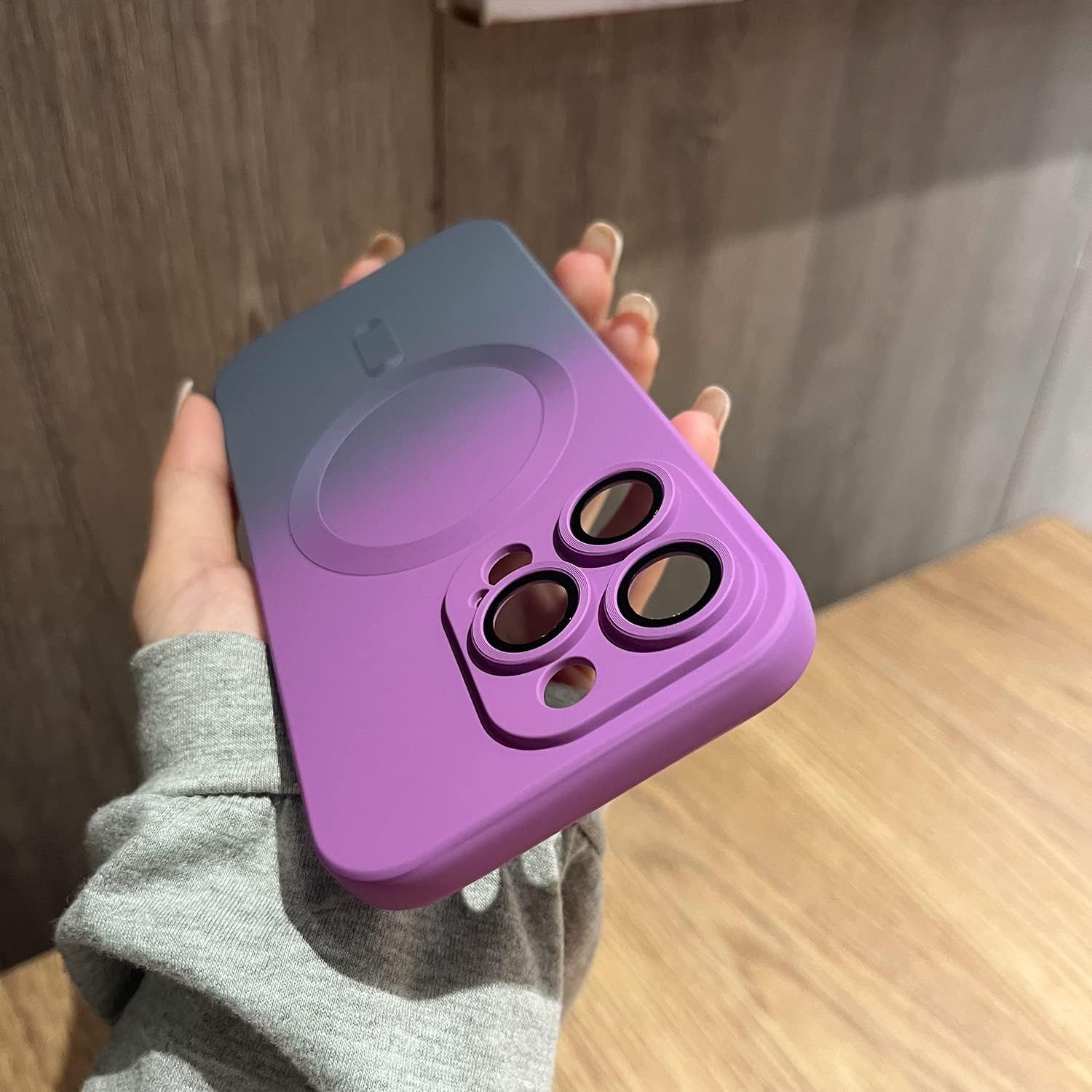 Husa gradient de protectie MagSafe tip bumper compatibila cu Apple iPhone 16 pro max, enkourakoko®, Gri Violet