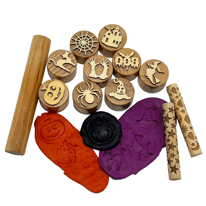 Set modelaj pentru copii, OLI OLI, tematica Halloween, 9 stampile din lemn, lut colorat in 3 culori, 16 piese