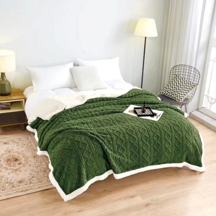 Patura cocolino cu blanita pufoasa, 200x230cm, pentru pat dublu, verde, Pucioasa