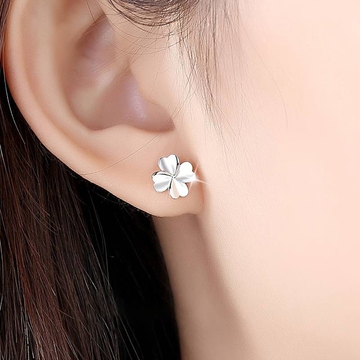 Cercei dama, model norocos si delicat cu trifoi cu patru foi, tematica lady luck, argintii, EFAYN