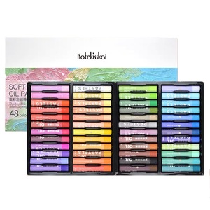 Creioane colorate si carioci