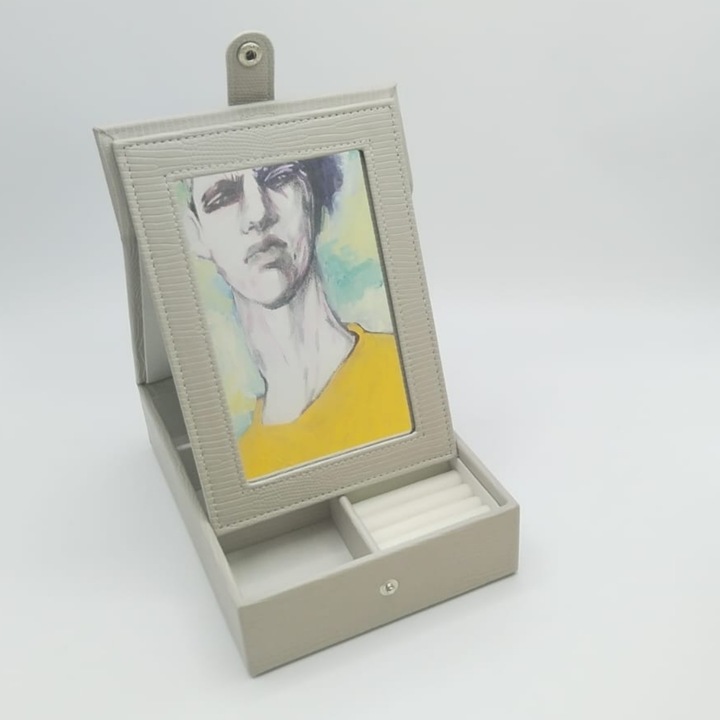 Ana Bej ékszerdoboz