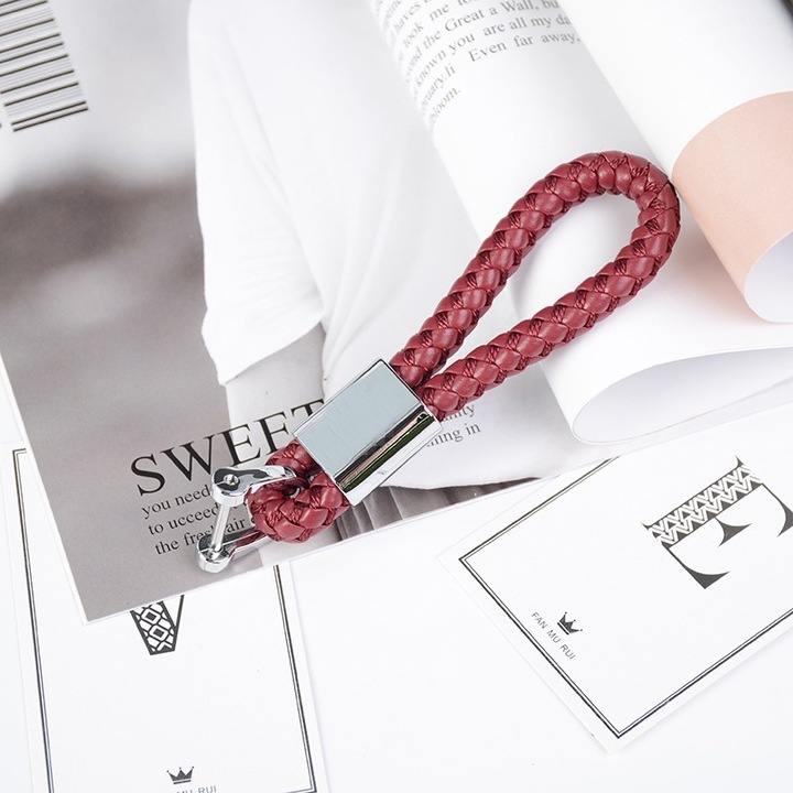 Kulcstartó, fém/szilikon, piros